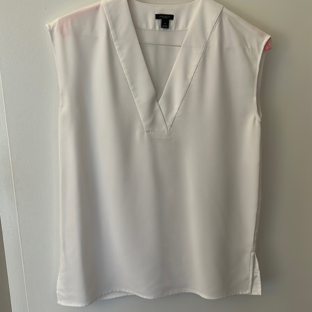 White sleeves blouse